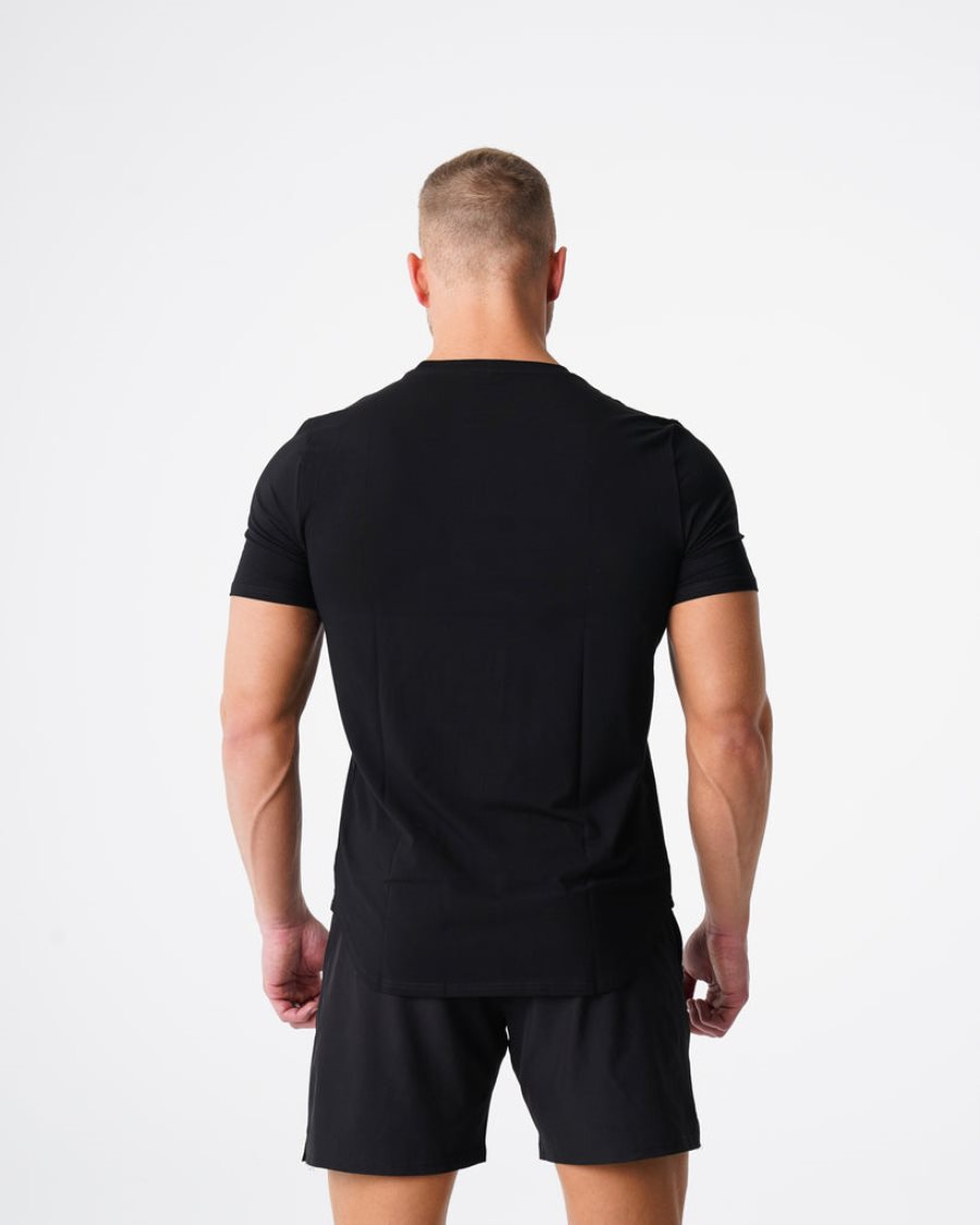 NVGTN Pulse Fitted T-shirts Herren Schwarz Österreich | yEwxNN5u