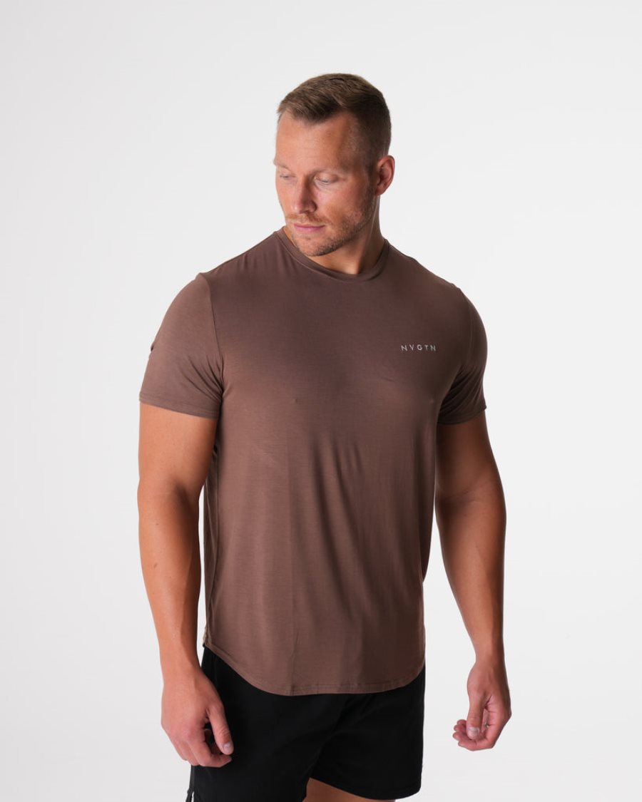 NVGTN Tech Fitted T-shirts Herren Braun Österreich | bwYEdVGC