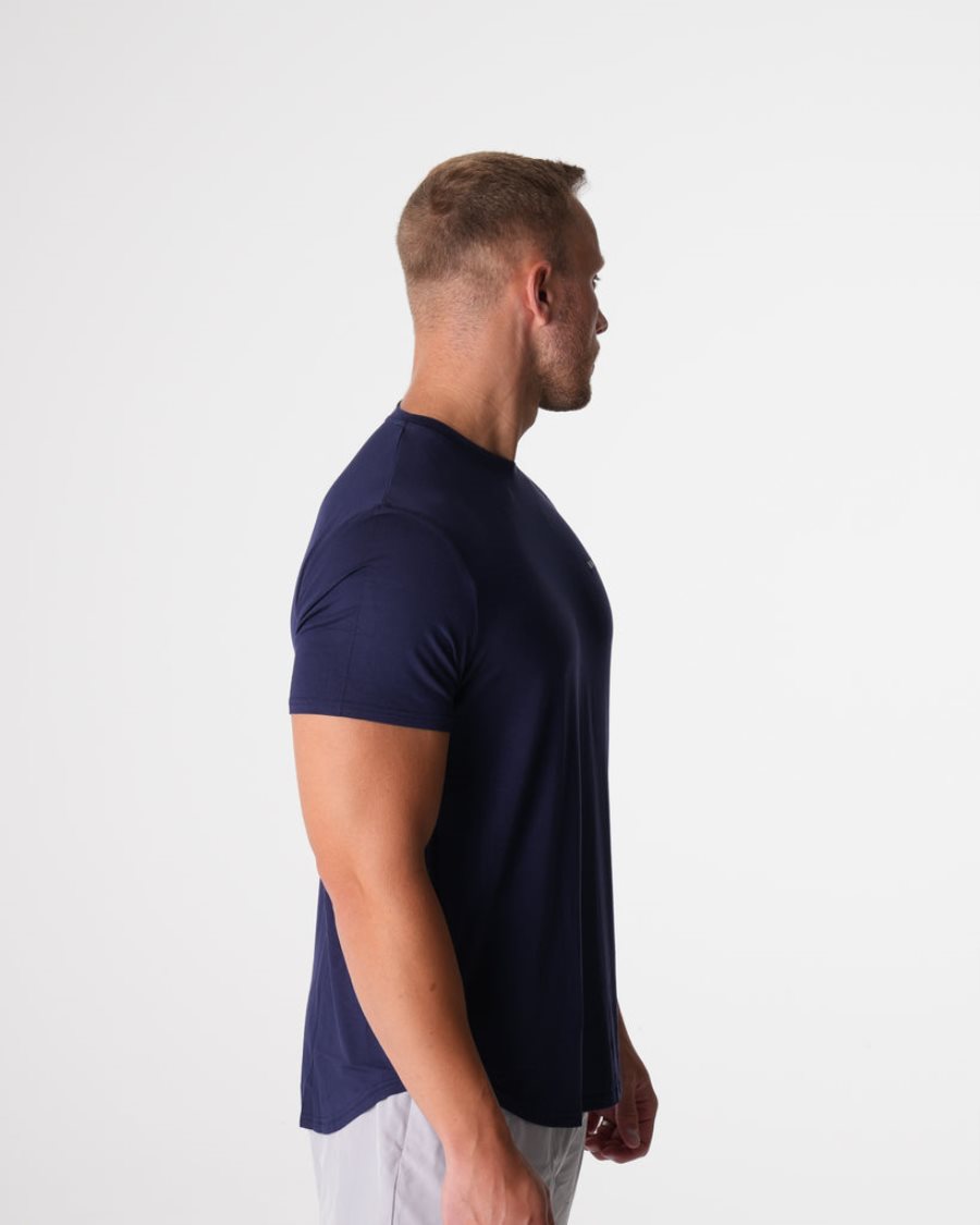 NVGTN Tech Fitted T-shirts Herren Navy Österreich | wwQG3uDr